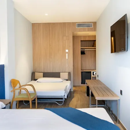 Caledonian Hotell
