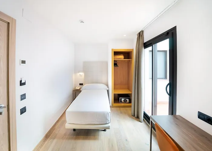 卡利多尼安酒店 酒店