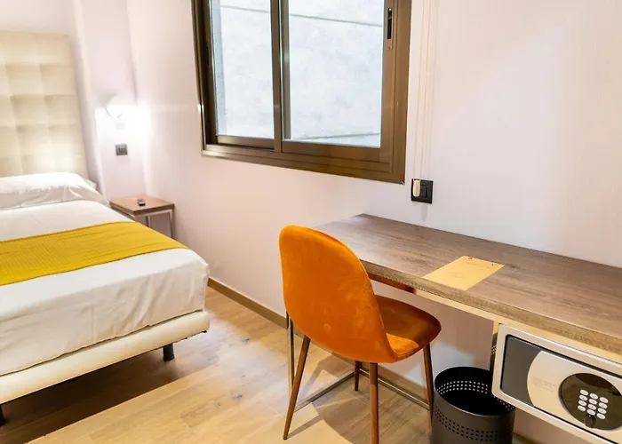 卡利多尼安酒店 3* 巴塞罗那