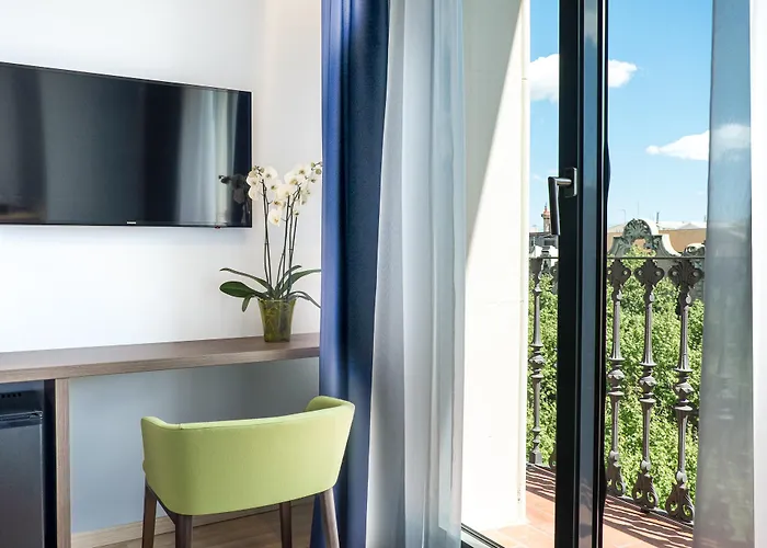 酒店 卡利多尼安酒店 3*