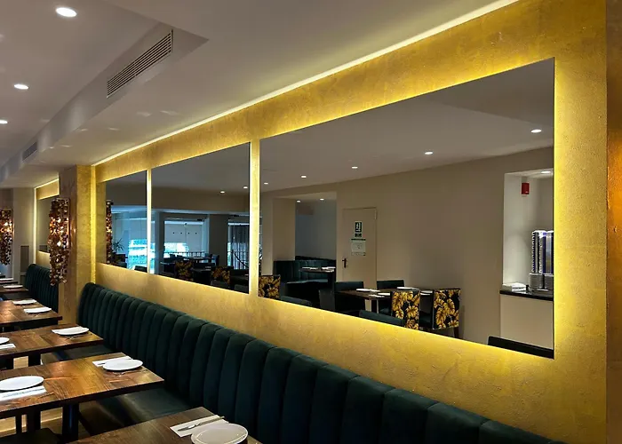 酒店 卡利多尼安酒店 3*