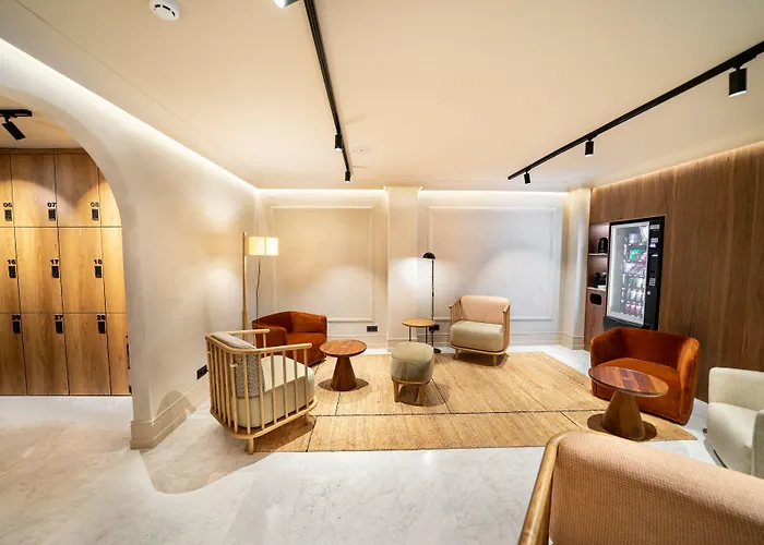 卡利多尼安酒店