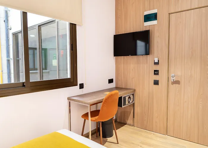 卡利多尼安酒店