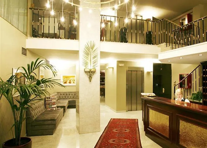 酒店 卡利多尼安酒店 3*